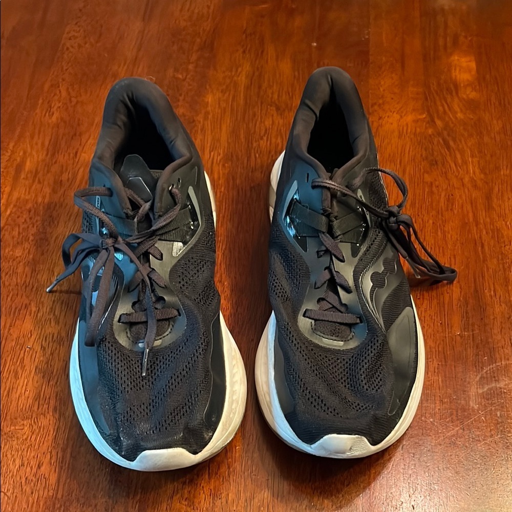 Saucony Black and White S20684 PWRRUN Athletic Shoes for Performance Size 11